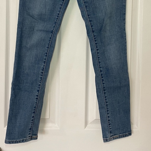 Women's Levi's 721 High Rise Skinny Jean - Picture 4 of 4